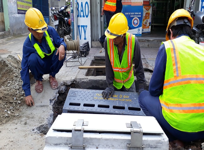 thợ khử m&ugrave;i hố ga chuy&ecirc;n nghiệp