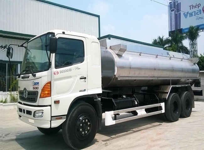 Xe vận chuyển b&ugrave;n vi sinh Tr&agrave; Vinh mọi k&iacute;ch cỡ