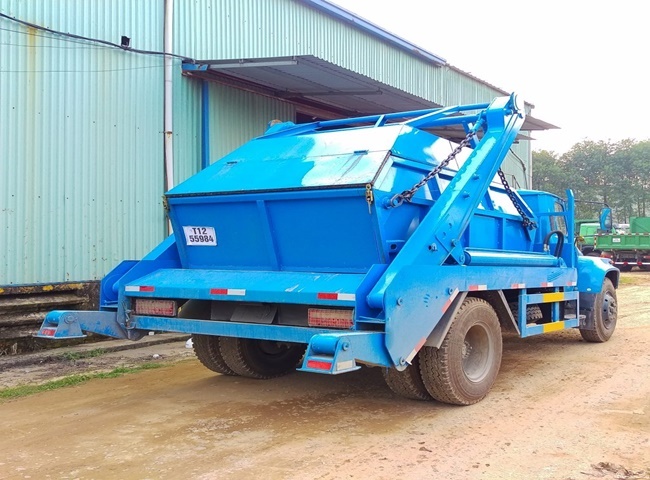 Vận chuyển b&ugrave;n vi sinh Vĩnh Long c&oacute; xe hiện đại