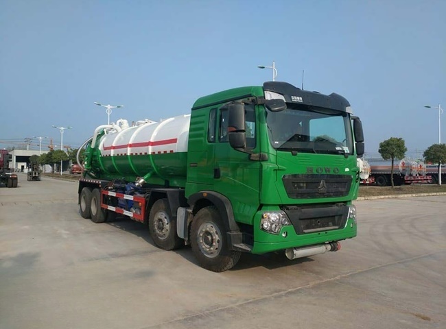 Dịch vụ th&ocirc;ng cống nghẹt quận 9 H&ograve;a Ph&aacute;t chuy&ecirc;n nghiệp v&agrave; an to&agrave;n